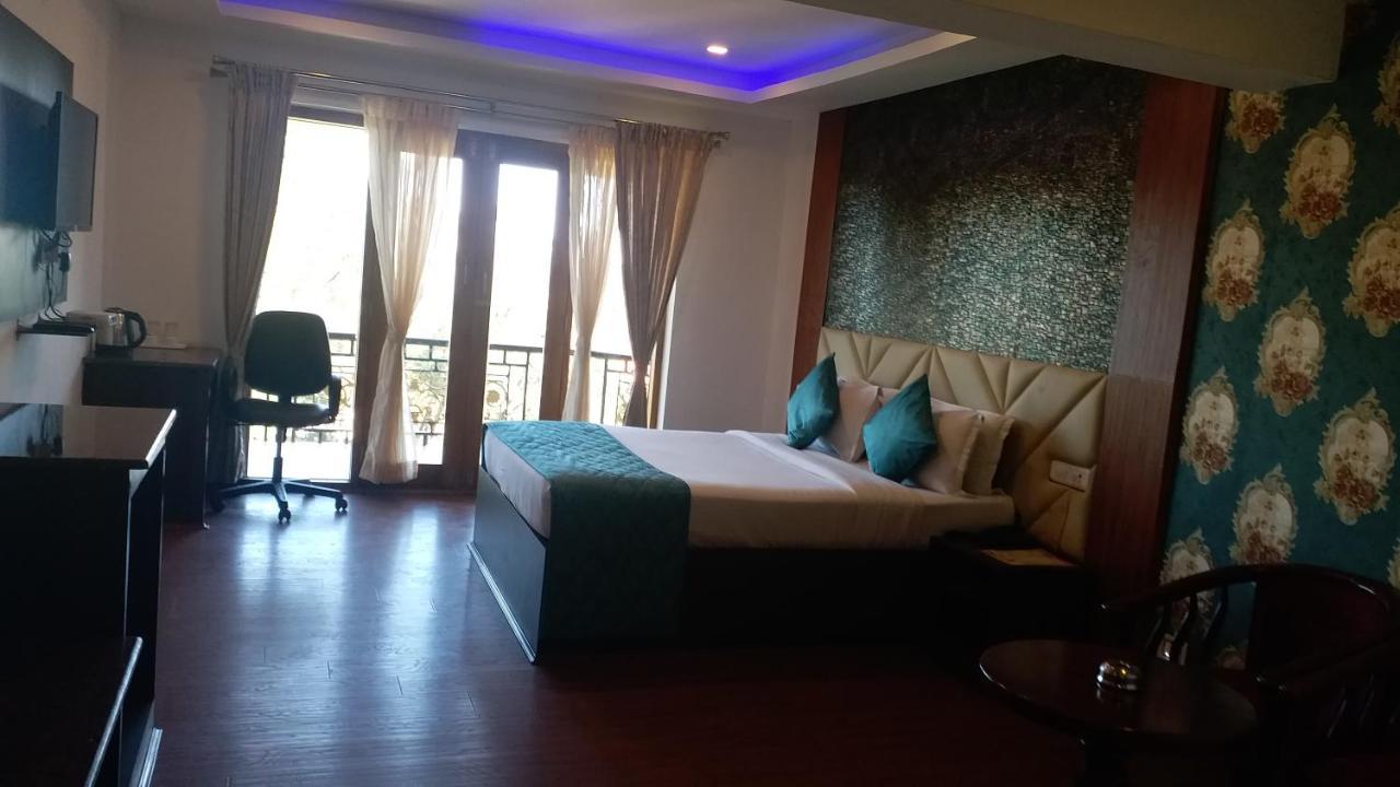Valley View Resort 우티 외부 사진