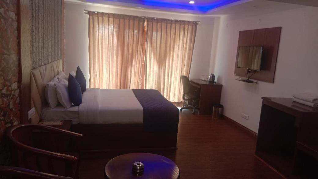 Valley View Resort 우티 외부 사진