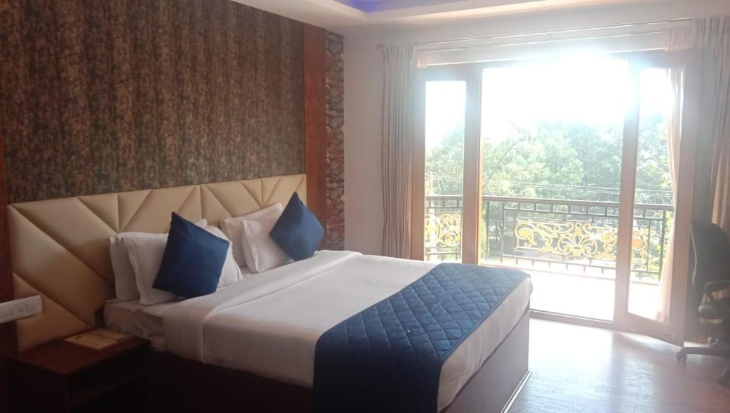Valley View Resort 우티 외부 사진