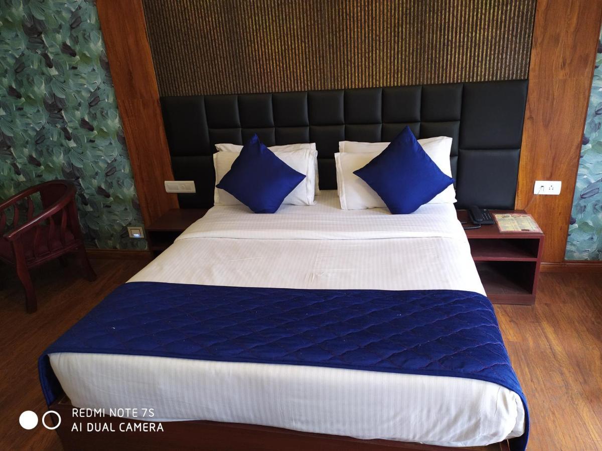 Valley View Resort 우티 외부 사진