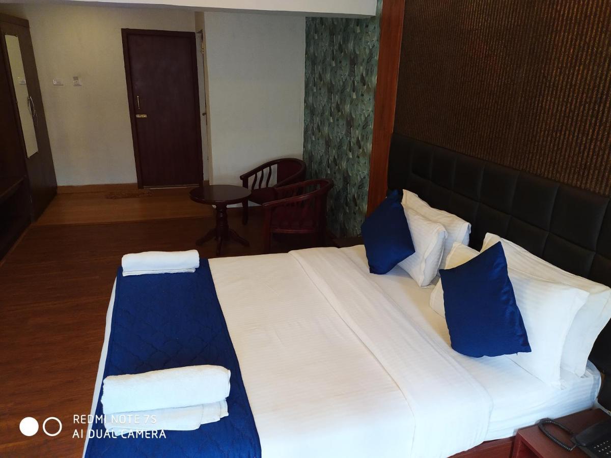 Valley View Resort 우티 외부 사진